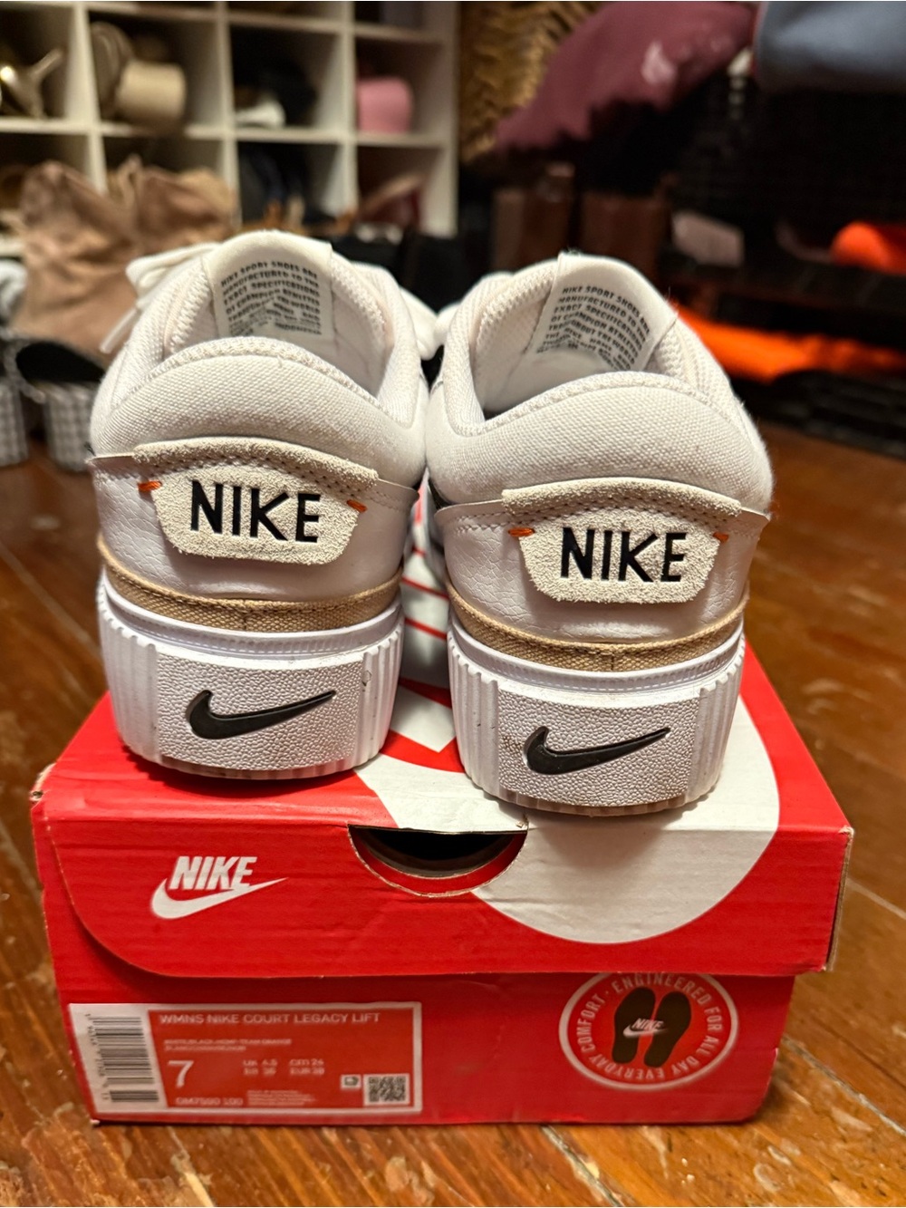 Nike Womens Court Legacy Lift Sneakers